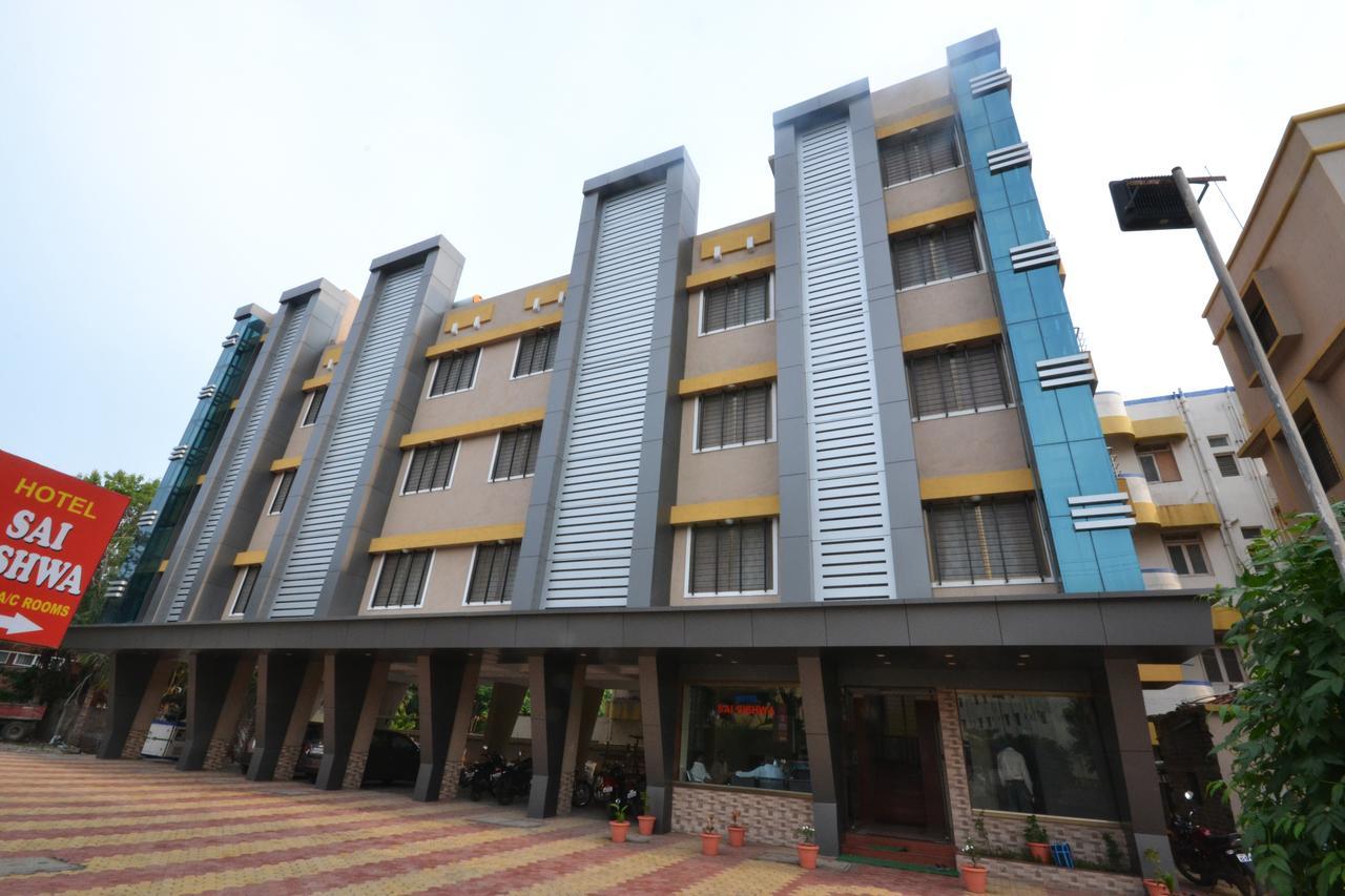 Hotel Yogiraj Shirdi Exterior foto