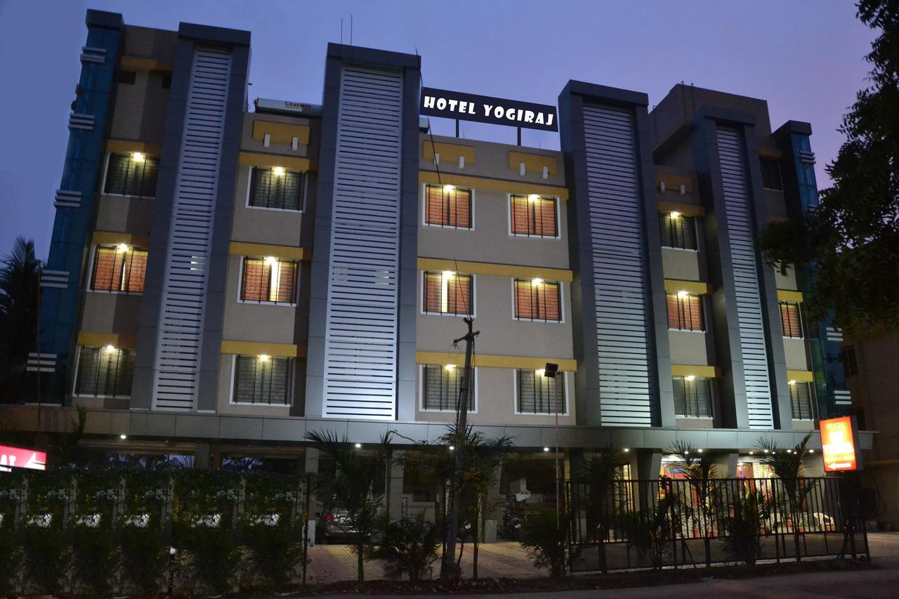 Hotel Yogiraj Shirdi Exterior foto